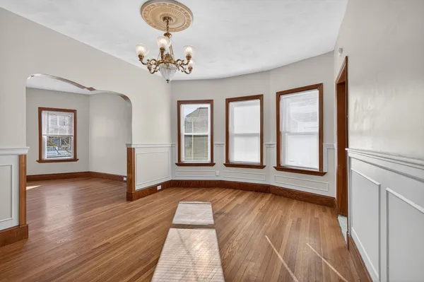 $1,100,000 | 27 Larchmont Street, Boston, MA 02124