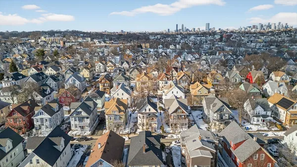 $1,100,000 | 27 Larchmont Street, Boston, MA 02124