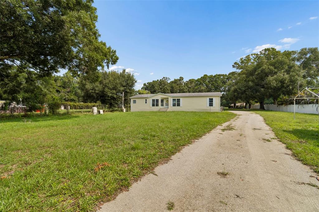 8003 Gardner Road Tampa, FL 33625 - Photo 4 of 55 Gallery Image 4