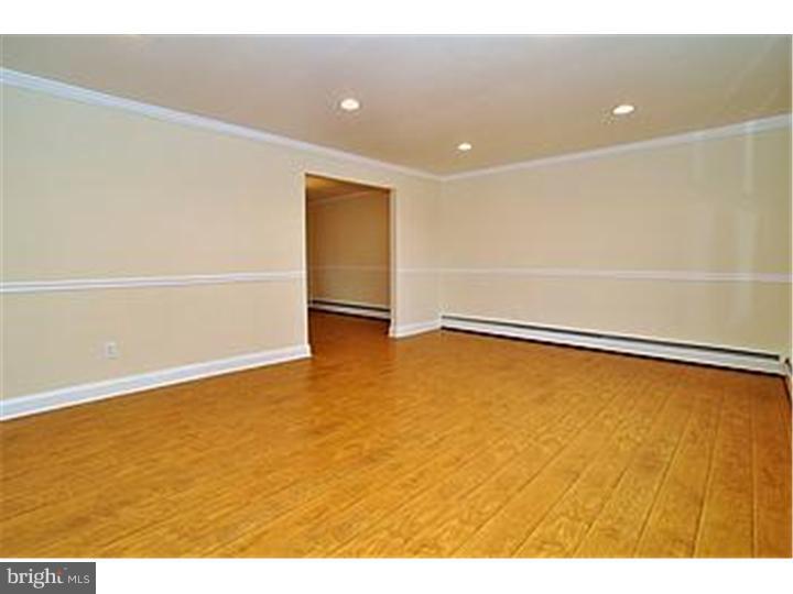2025 Line Lexington Road Colmar, PA 19440 - Photo 4 of 25 Living Room