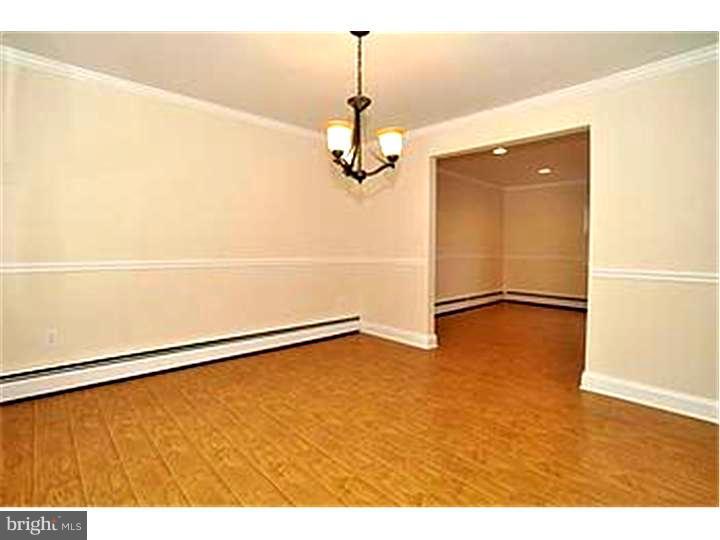 2025 Line Lexington Road Colmar, PA 19440 - Photo 7 of 25 Dining Room