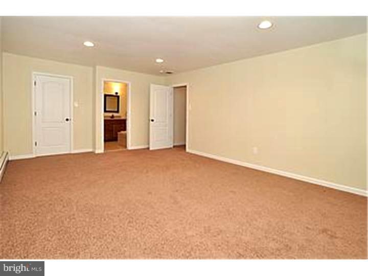 2025 Line Lexington Road Colmar, PA 19440 - Photo 9 of 25 Master Bedroom