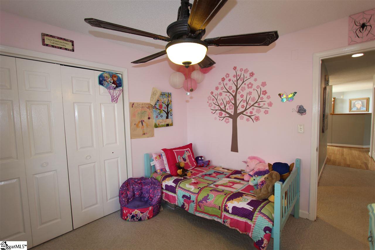 302 Sloping Meadow Drive Inman, SC 29349 - Photo 17 of 23 Gallery Image 17