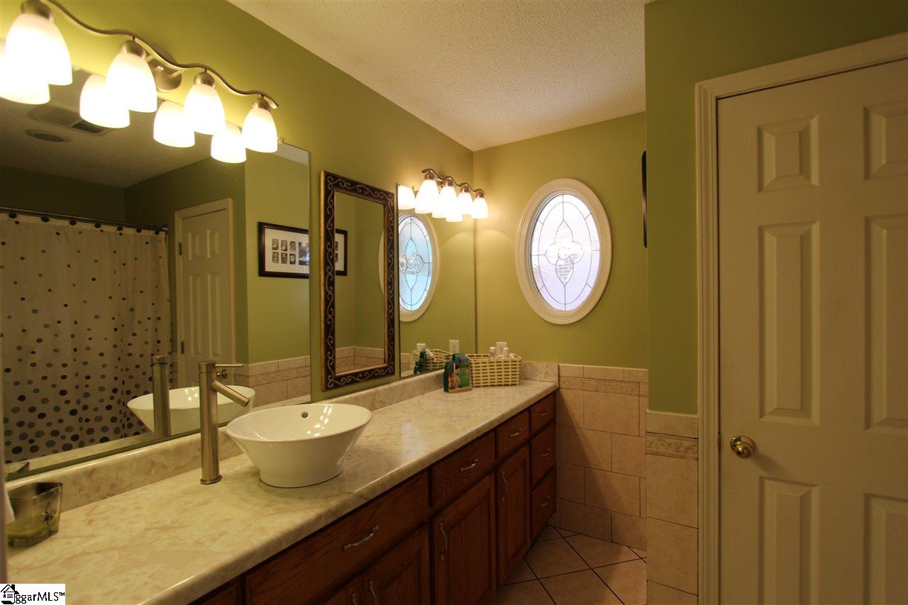 302 Sloping Meadow Drive Inman, SC 29349 - Photo 18 of 23 Gallery Image 18