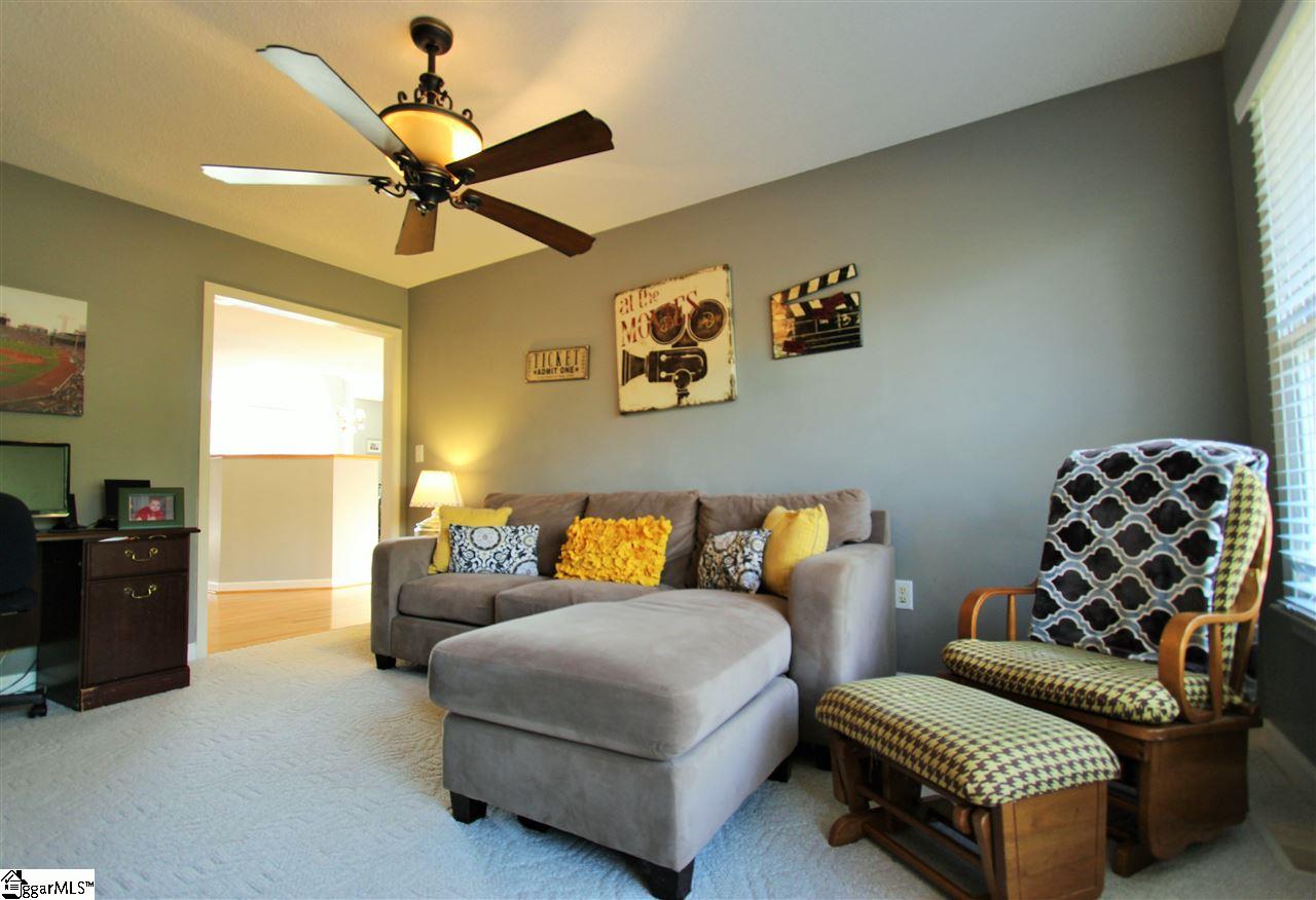 302 Sloping Meadow Drive Inman, SC 29349 - Photo 10 of 23 Gallery Image 10