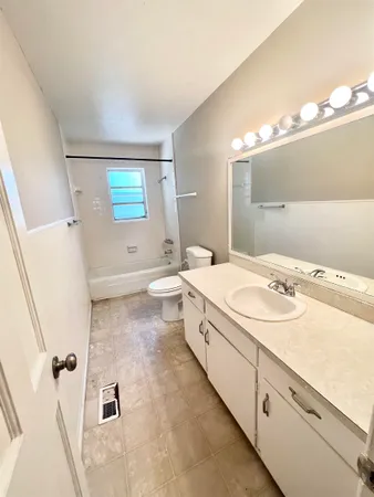 $1,000 | 300 Springdale Drive, LaGrange, GA 30240