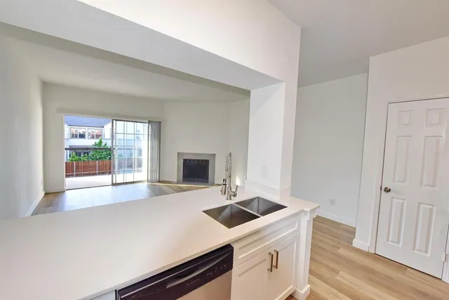 $1,195 | 3701 Cedarplaza Lane, Unit 205, Dallas, TX 75209