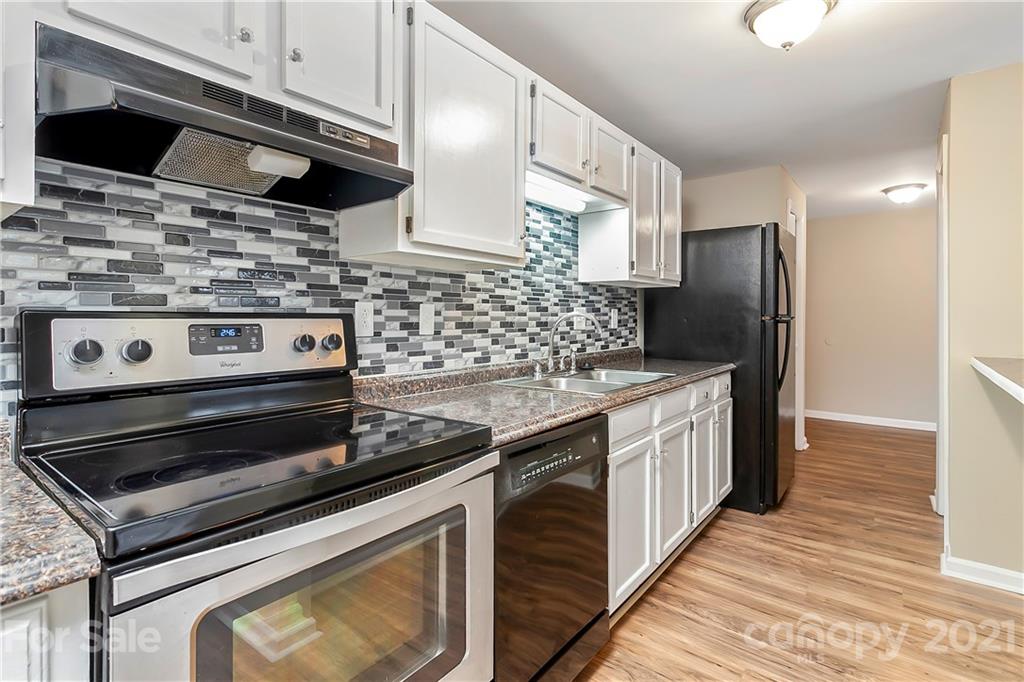 9329 Old Concord Road, Unit L Charlotte, NC 28213 - Photo 2 of 16