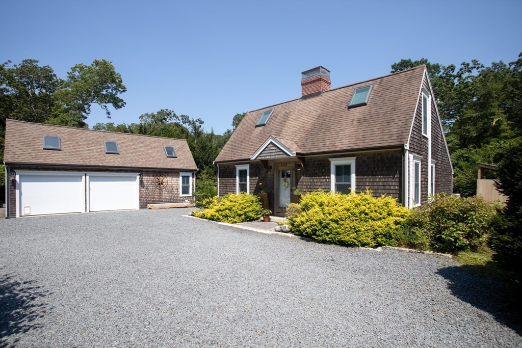 1734 Drift Road Westport, MA 02790 - Photo 1 of 42 Gallery Image 1