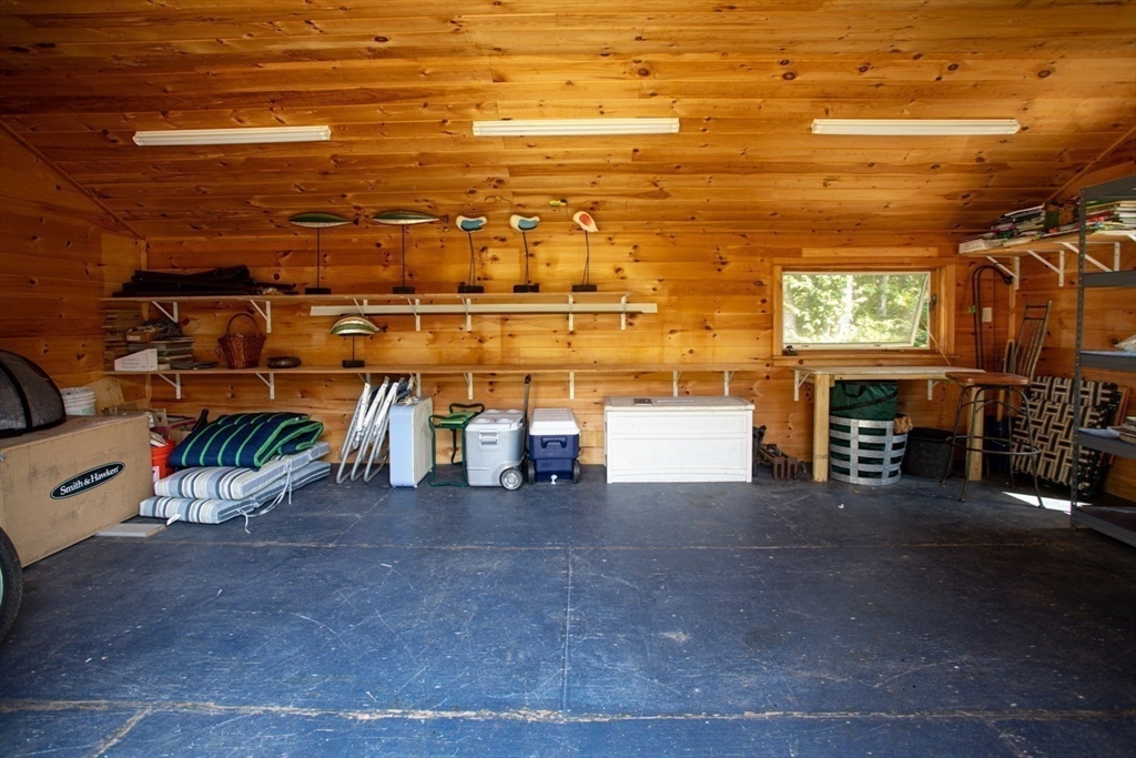 1734 Drift Road Westport, MA 02790 - Photo 14 of 42 Gallery Image 14