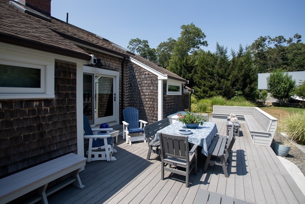 1734 Drift Road Westport, MA 02790 - Photo 15 of 42 Gallery Image 15