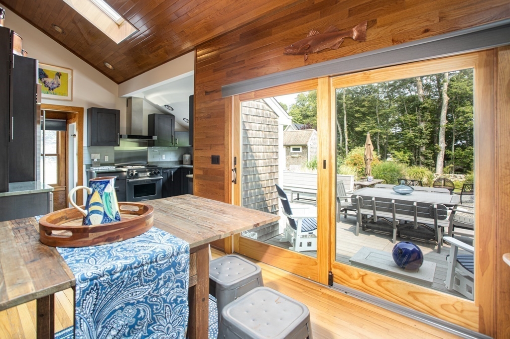 1734 Drift Road Westport, MA 02790 - Photo 24 of 42 Gallery Image 24