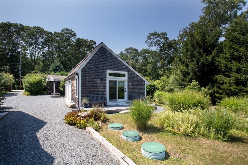 1734 Drift Road Westport, MA 02790 - Photo 9 of 42 Gallery Image 9