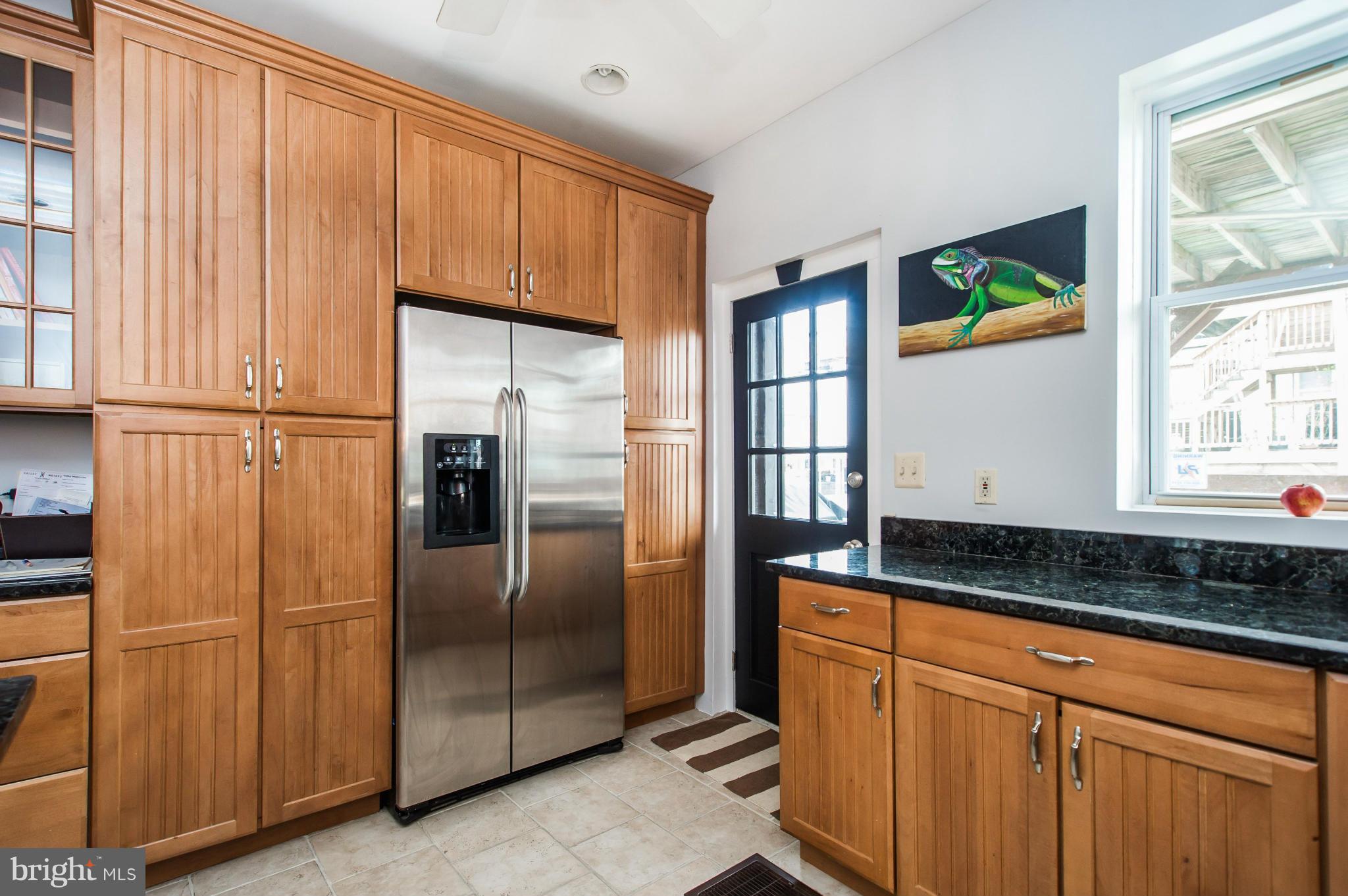 620 South Potomac Street Baltimore, MD 21224 - Photo 13 of 29 Kitchen