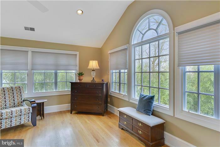 6429 Wiscasset Road Bethesda, MD 20816 - Photo 14 of 29 Bedroom (Master)