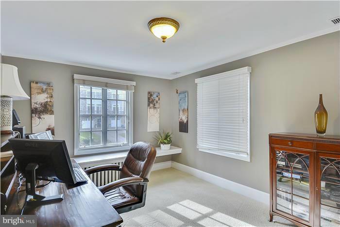 6429 Wiscasset Road Bethesda, MD 20816 - Photo 15 of 29 Bedroom