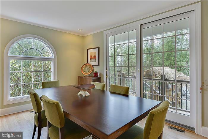 6429 Wiscasset Road Bethesda, MD 20816 - Photo 8 of 29 Dining Room
