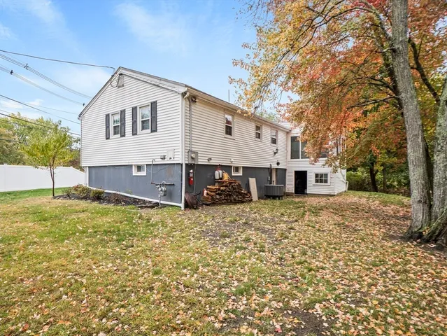 $825,000 | 217 Park Street, North Reading, MA 01864