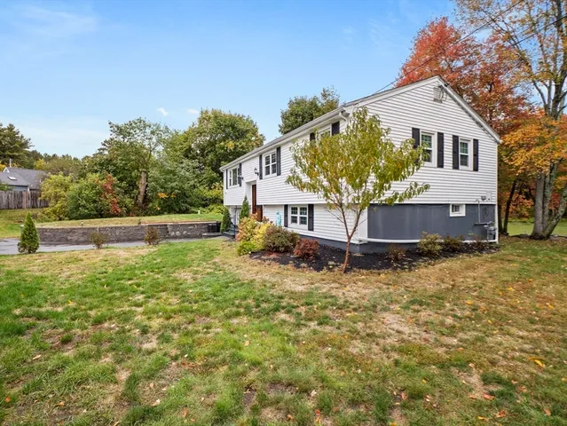 $825,000 | 217 Park Street, North Reading, MA 01864