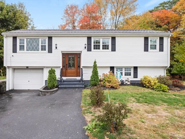 $825,000 | 217 Park Street, North Reading, MA 01864