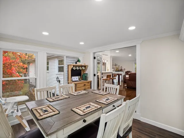 $825,000 | 217 Park Street, North Reading, MA 01864