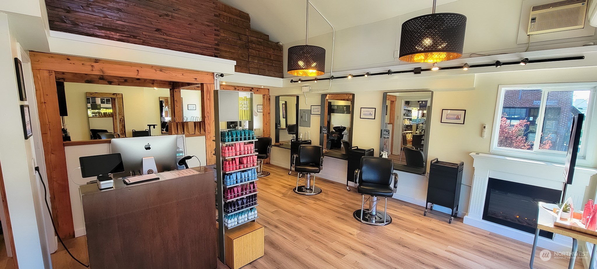 3700 Wallingford Avenue North Seattle, WA 98103 - Photo 10 of 31