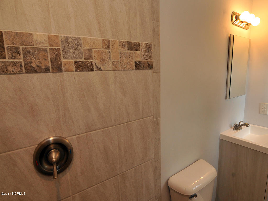 5809 Myrtle Grove Road Wilmington, NC 28409 - Photo 16 of 27 Master Bath