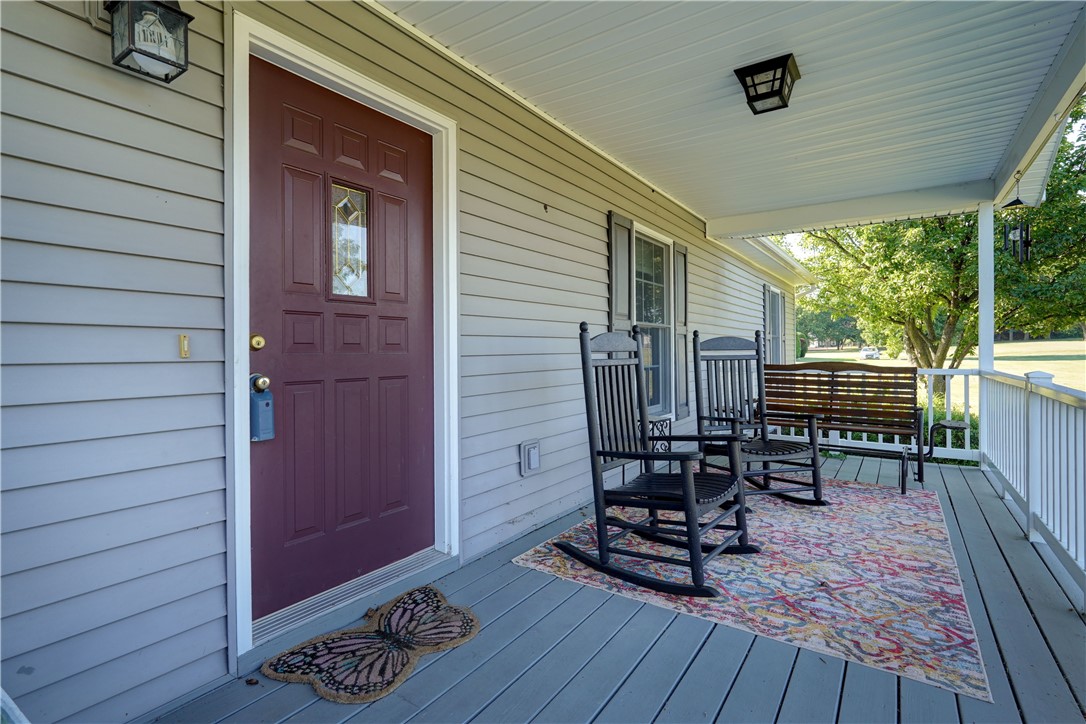 4446 Federal Road Livonia, NY 14487 - Photo 4 of 31 Front Porch