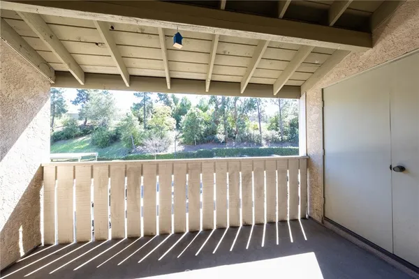 $425,000 | 32 Town And Country Road, Phillips Ranch, CA 91766