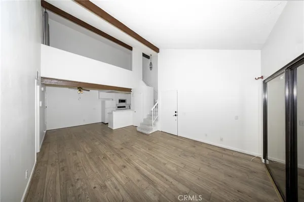 $425,000 | 32 Town And Country Road, Phillips Ranch, CA 91766