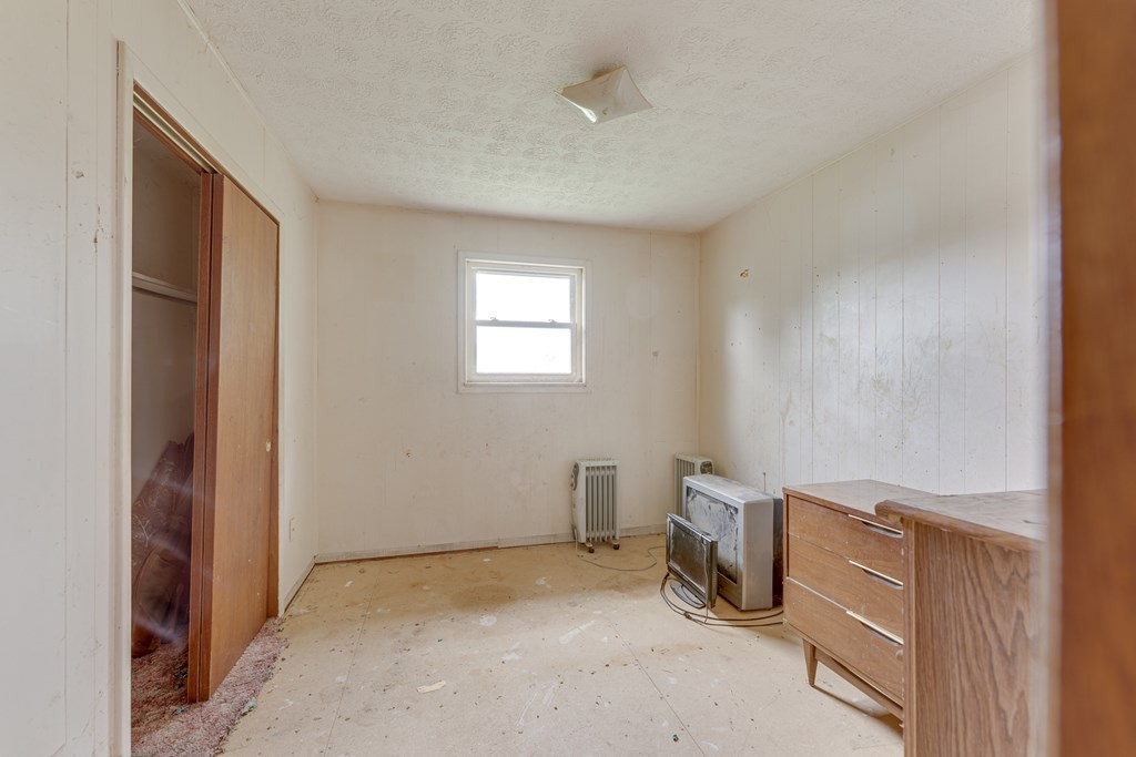 188 Terry Street Newport, TN 37821 - Photo 5 of 16 Gallery Image 5