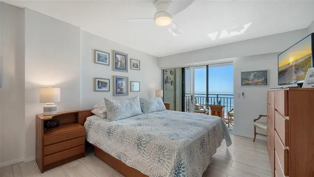 $1,175,000 | 19 Whispering Sands Drive, Unit 1104, Sarasota, FL 34242