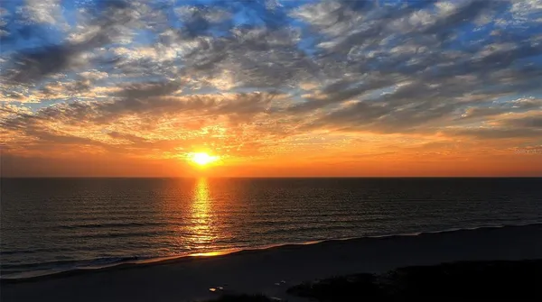 $1,125,000 | 19 Whispering Sands Drive, Unit 1104, Sarasota, FL 34242