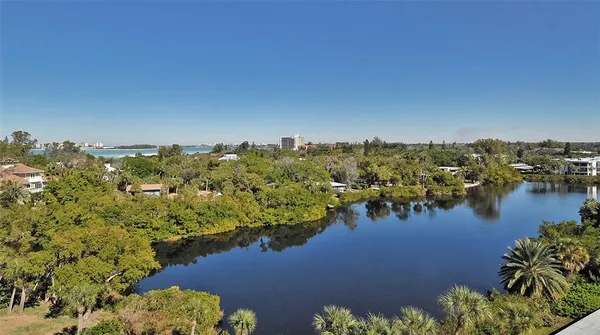 $1,125,000 | 19 Whispering Sands Drive, Unit 1104, Sarasota, FL 34242