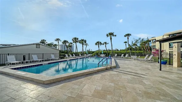 $1,125,000 | 19 Whispering Sands Drive, Unit 1104, Sarasota, FL 34242