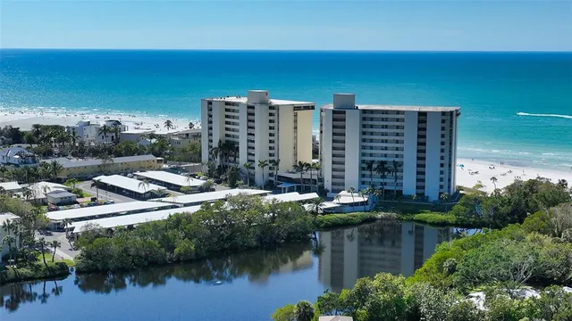 $1,175,000 | 19 Whispering Sands Drive, Unit 1104, Sarasota, FL 34242