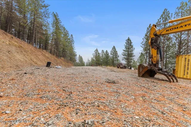 $199,900 | 2972 Southfork Rdg Road, Smelterville, ID 83868