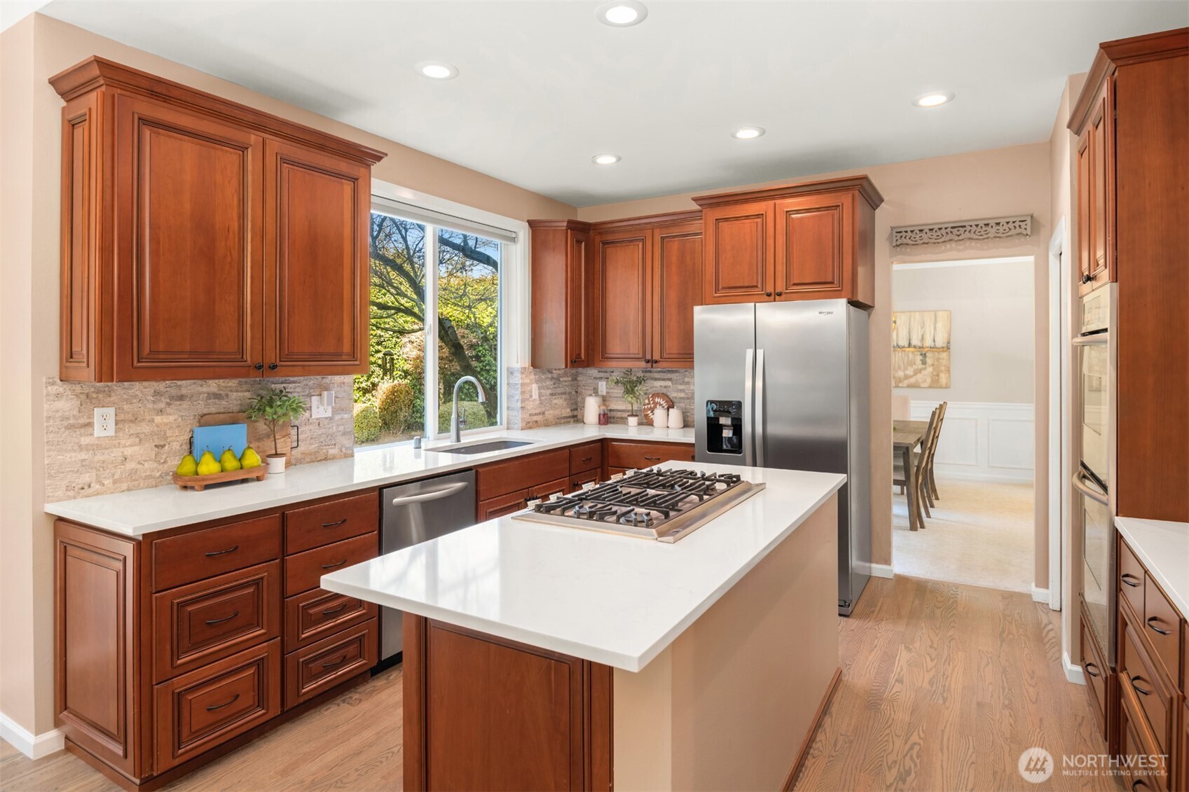 2303 Lyons Avenue Northeast Renton, WA 98059 - Photo 4 of 33