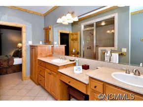 68 On The Rocks Sapphire, NC 28774 - Photo 7 of 15 Gallery Image 7