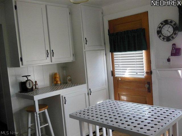 1063 Amherst Road Northeast Massillon, OH 44646 - Photo 8 of 16 Gallery Image 8