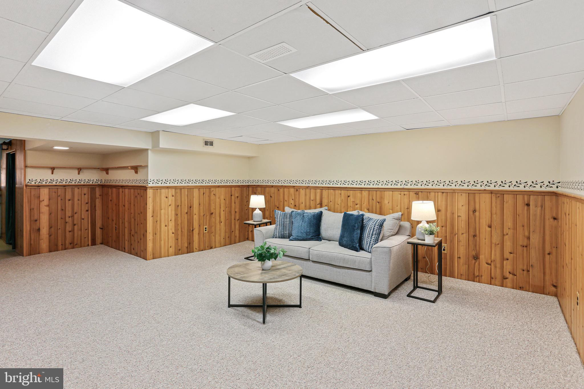 413 Whitfield Road Catonsville, MD 21228 - Photo 25 of 33 Wow-amazing family Room space