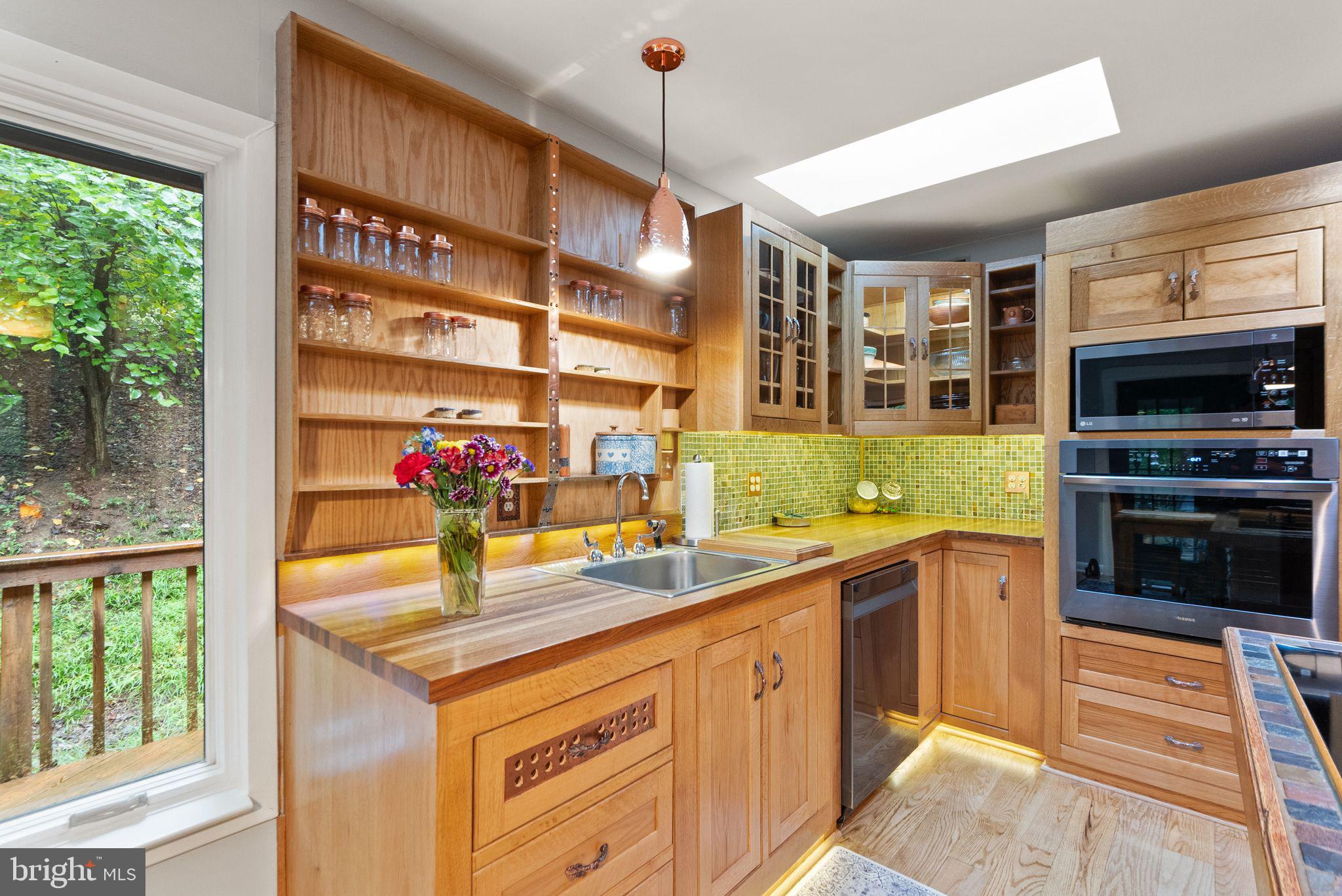 11082 Oakview Road Delaplane, VA 20144 - Photo 12 of 41 Gallery Image 12