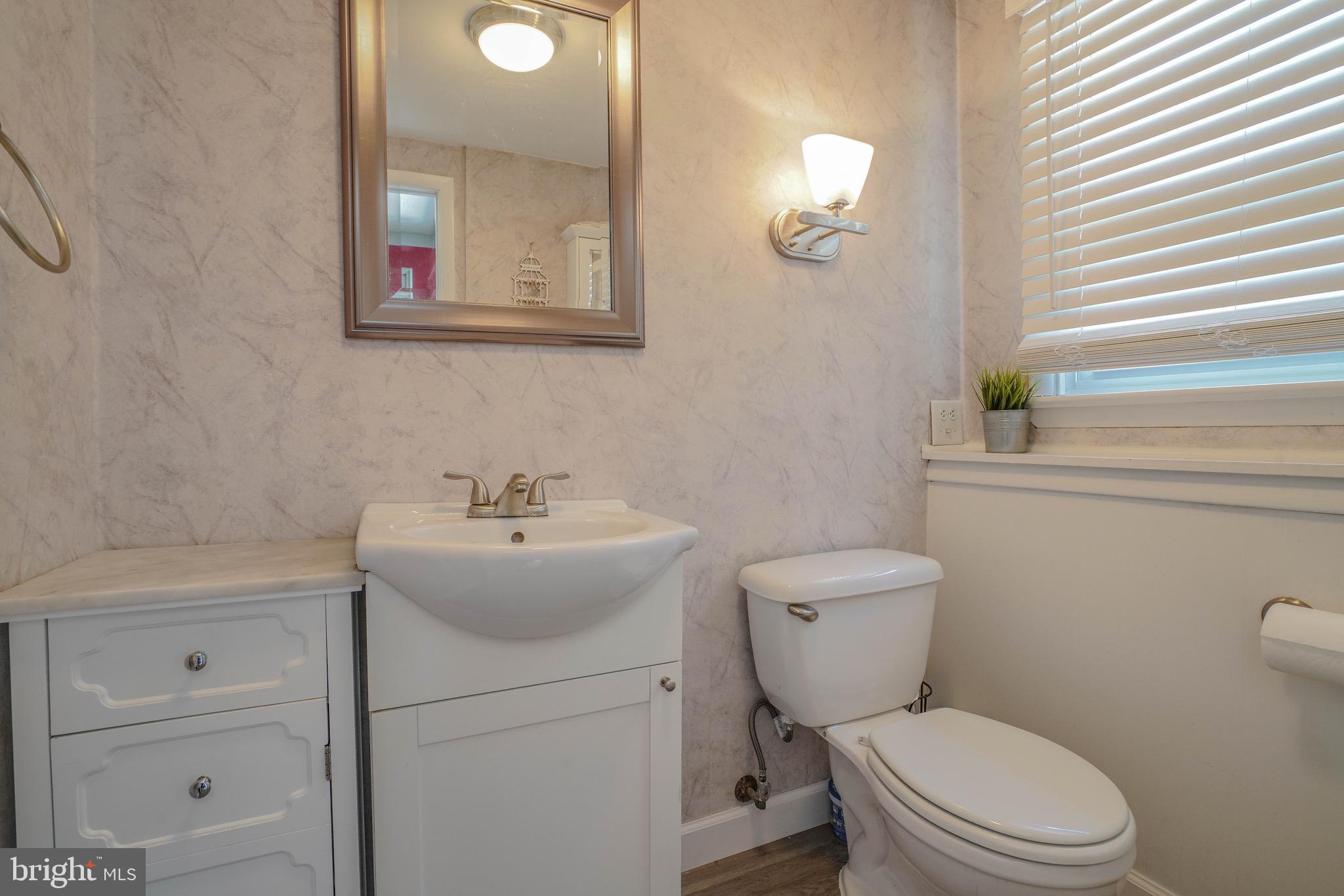 179 Deer Run Road Willow Grove, PA 19090 - Photo 40 of 45 Powder Room