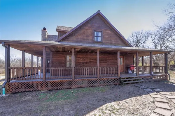 $549,500 | 684 Northwest 832p Road, Blairstown, MO 64726