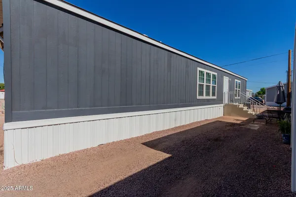 $84,000 | 2605 West Van Buren Street, Unit 104, Phoenix, AZ 85009