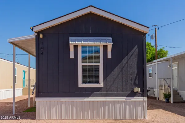 $84,000 | 2605 West Van Buren Street, Unit 104, Phoenix, AZ 85009