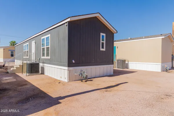 $84,000 | 2605 West Van Buren Street, Unit 104, Phoenix, AZ 85009