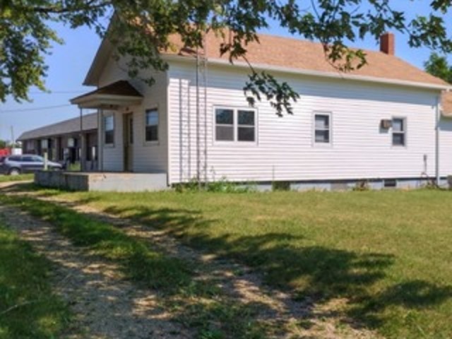 108 Airport Road Harvard, IL 60033 - Photo 4 of 4