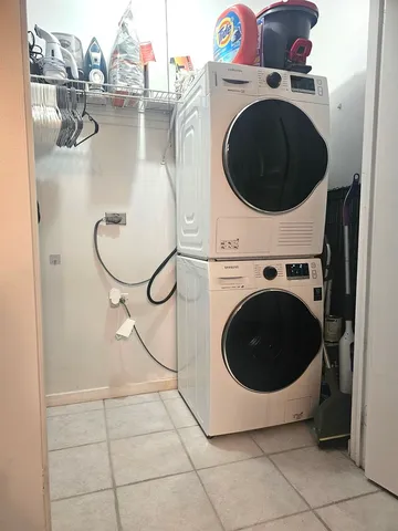 $210,000 | 40 East 9th Street, Unit 1103, Chicago, IL 60605