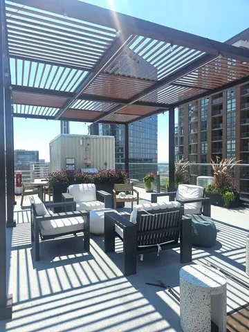 $210,000 | 40 East 9th Street, Unit 1103, Chicago, IL 60605